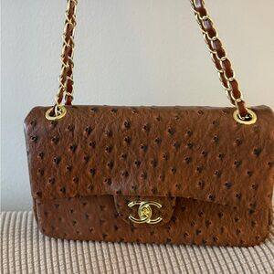 Brown Ostrich-Texture Chain Shoulder Bag with Gold Hardware